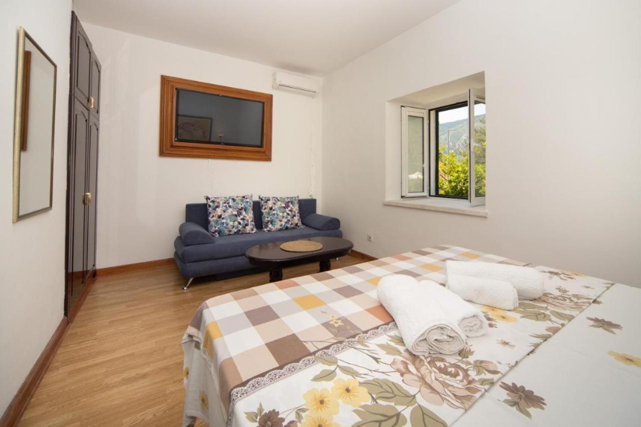 Villa Kamena Kotor Ngoại thất bức ảnh