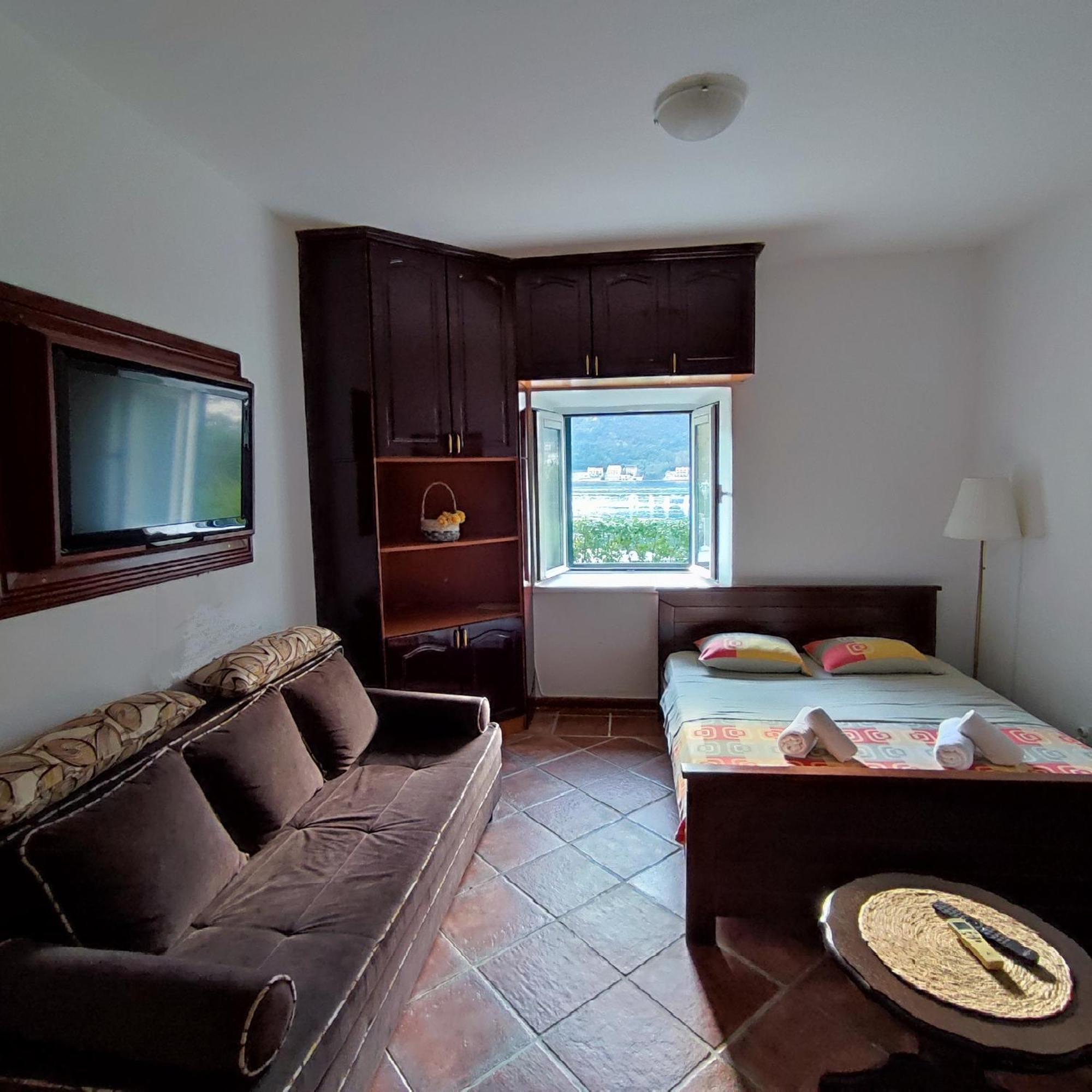 Villa Kamena Kotor Ngoại thất bức ảnh