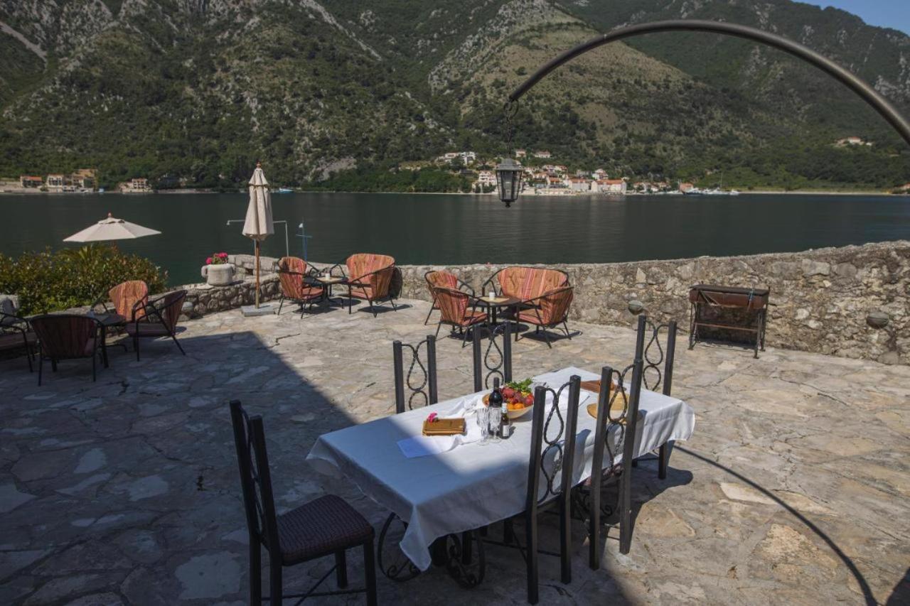 Villa Kamena Kotor Ngoại thất bức ảnh