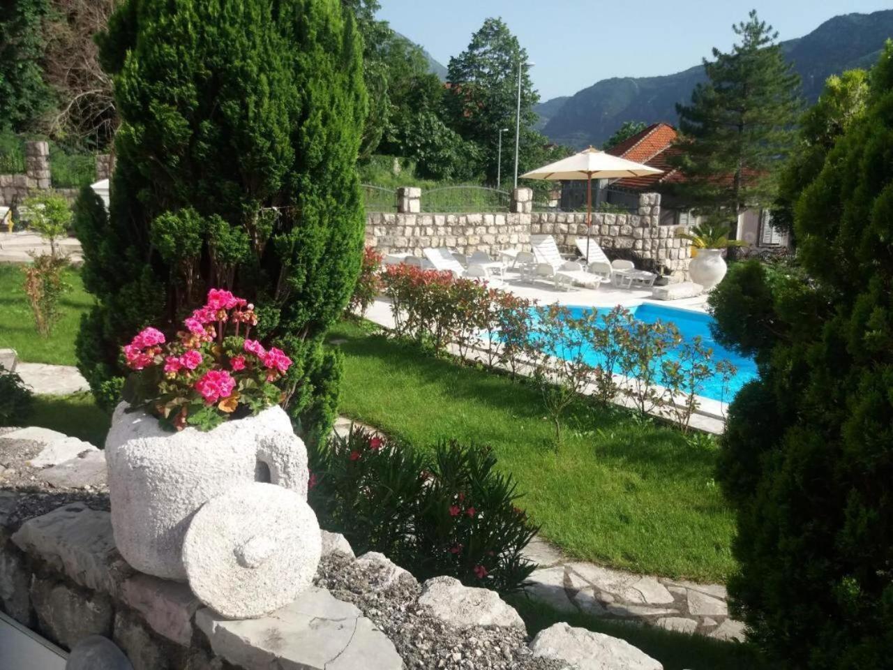 Villa Kamena Kotor Ngoại thất bức ảnh