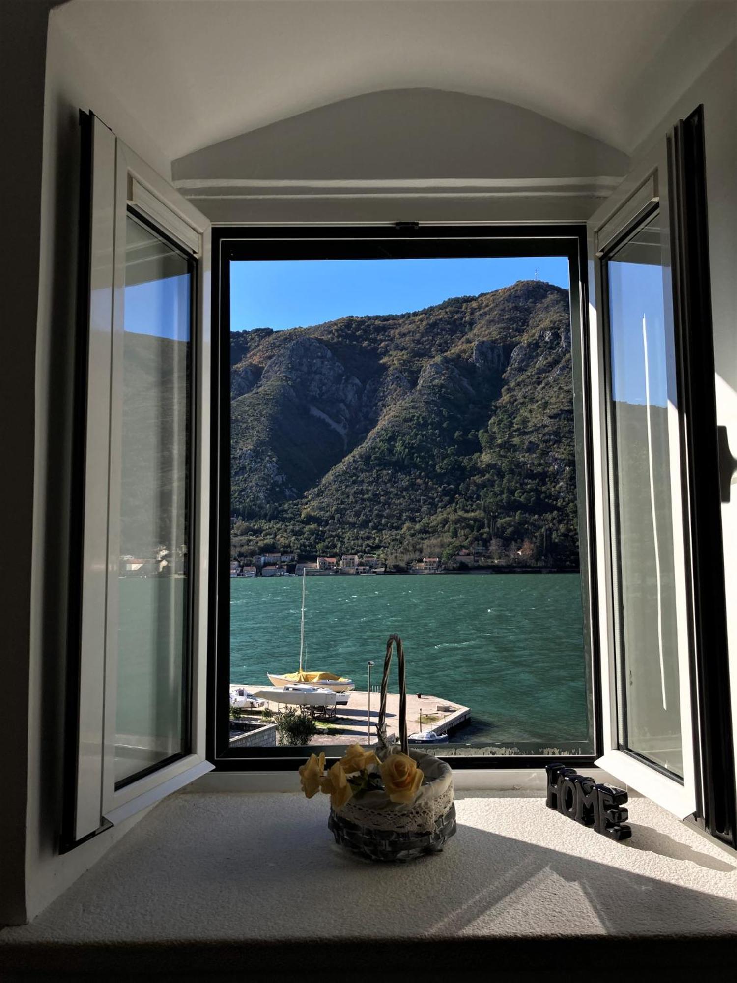 Villa Kamena Kotor Ngoại thất bức ảnh